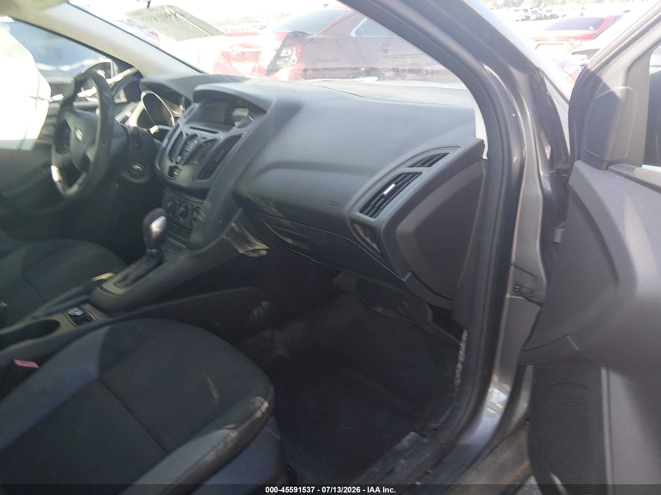 2013 Ford Focus S Серый vin: 1FADP3E26DL330728