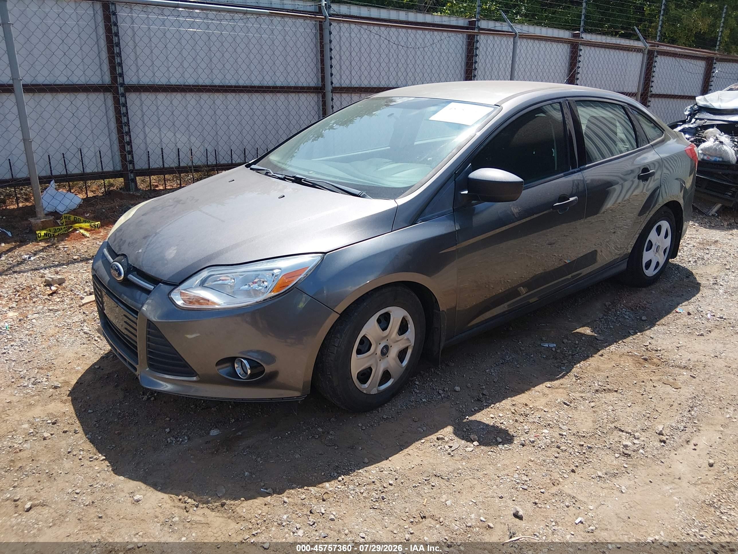 2014 Ford Focus S Gray vin: 1FADP3E26EL270273