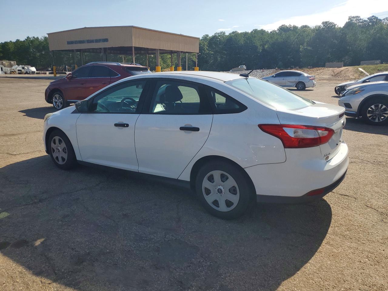 2014 Ford Focus S White vin: 1FADP3E26EL272329
