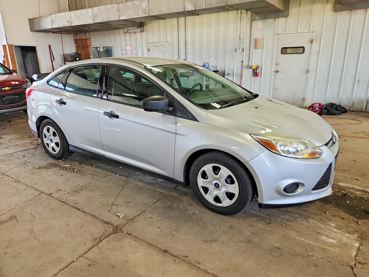 2014 Ford Focus S Silver vin: 1FADP3E26EL451194