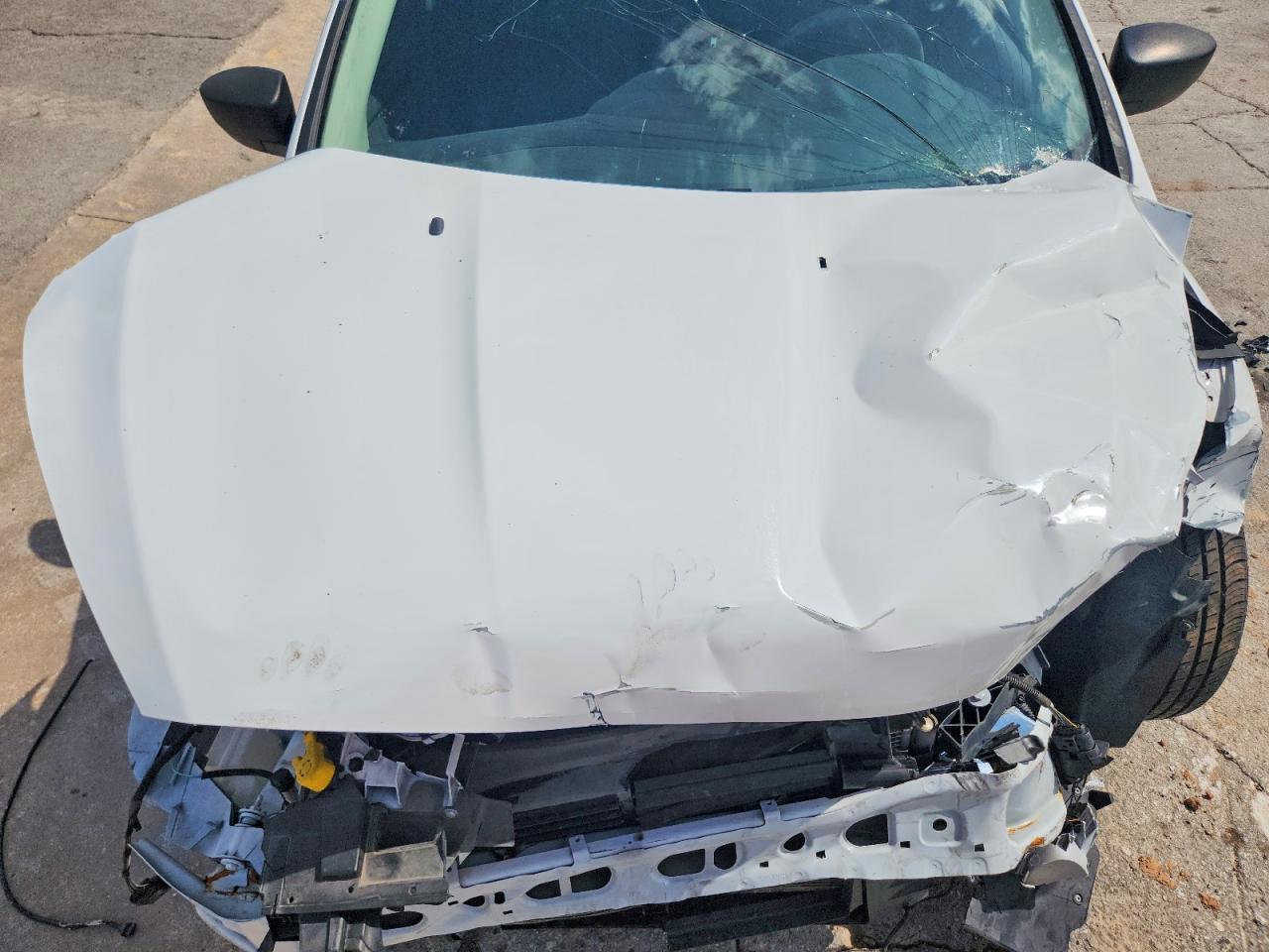 2015 Ford Focus S White vin: 1FADP3E26FL268802