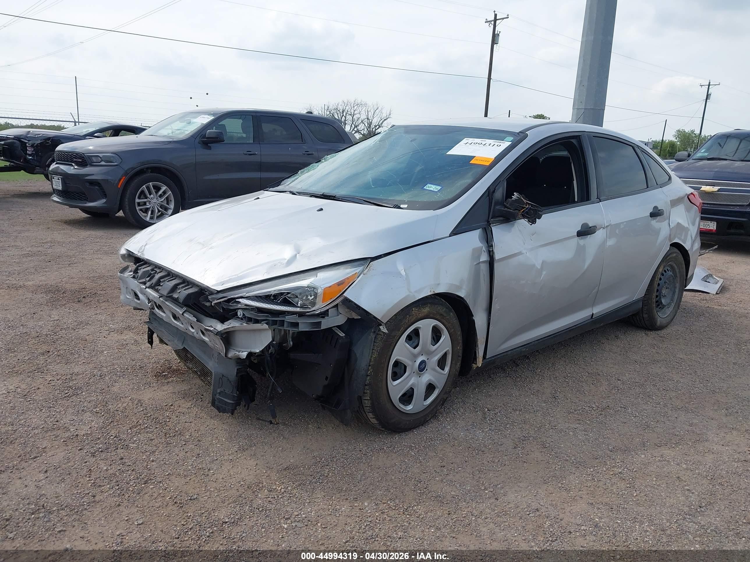 2015 Ford Focus S Silver vin: 1FADP3E26FL299676
