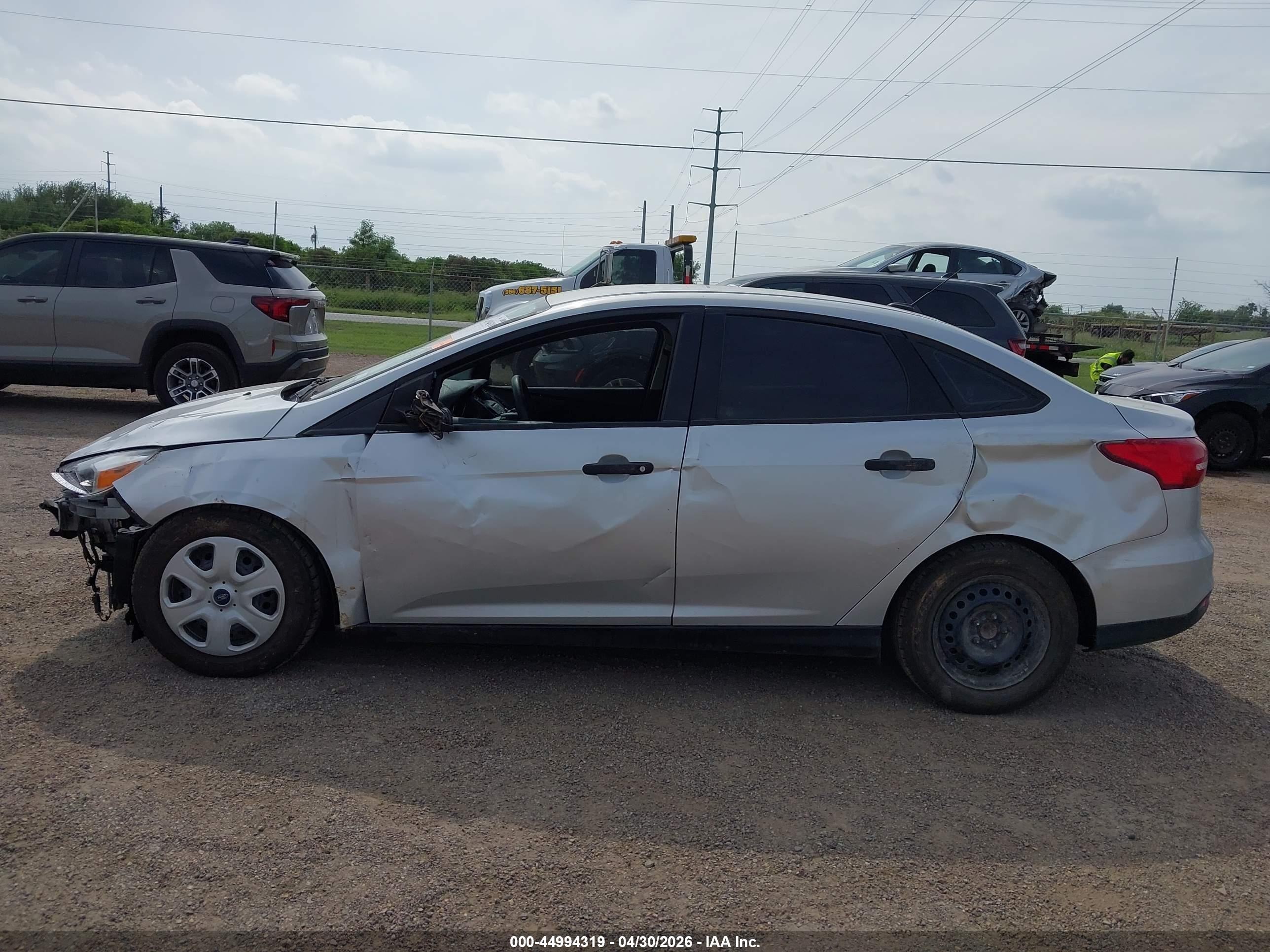 2015 Ford Focus S Silver vin: 1FADP3E26FL299676