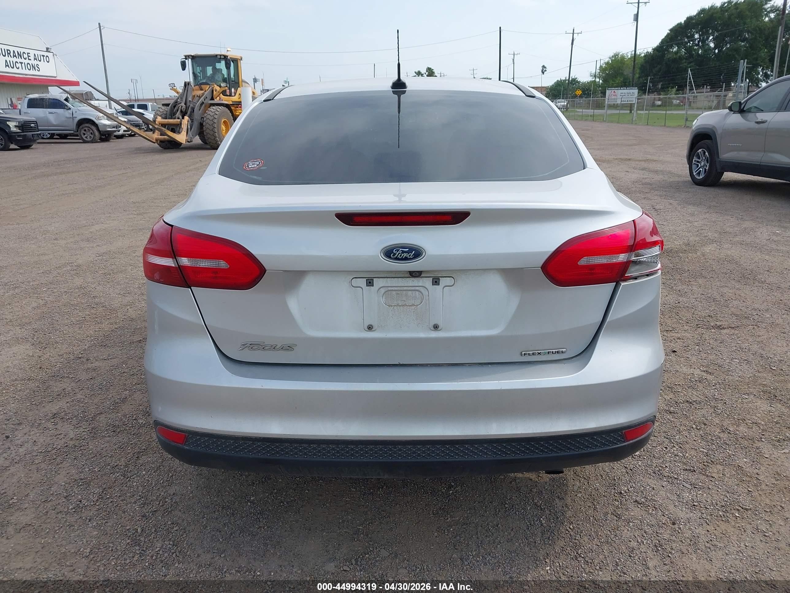 2015 Ford Focus S Silver vin: 1FADP3E26FL299676