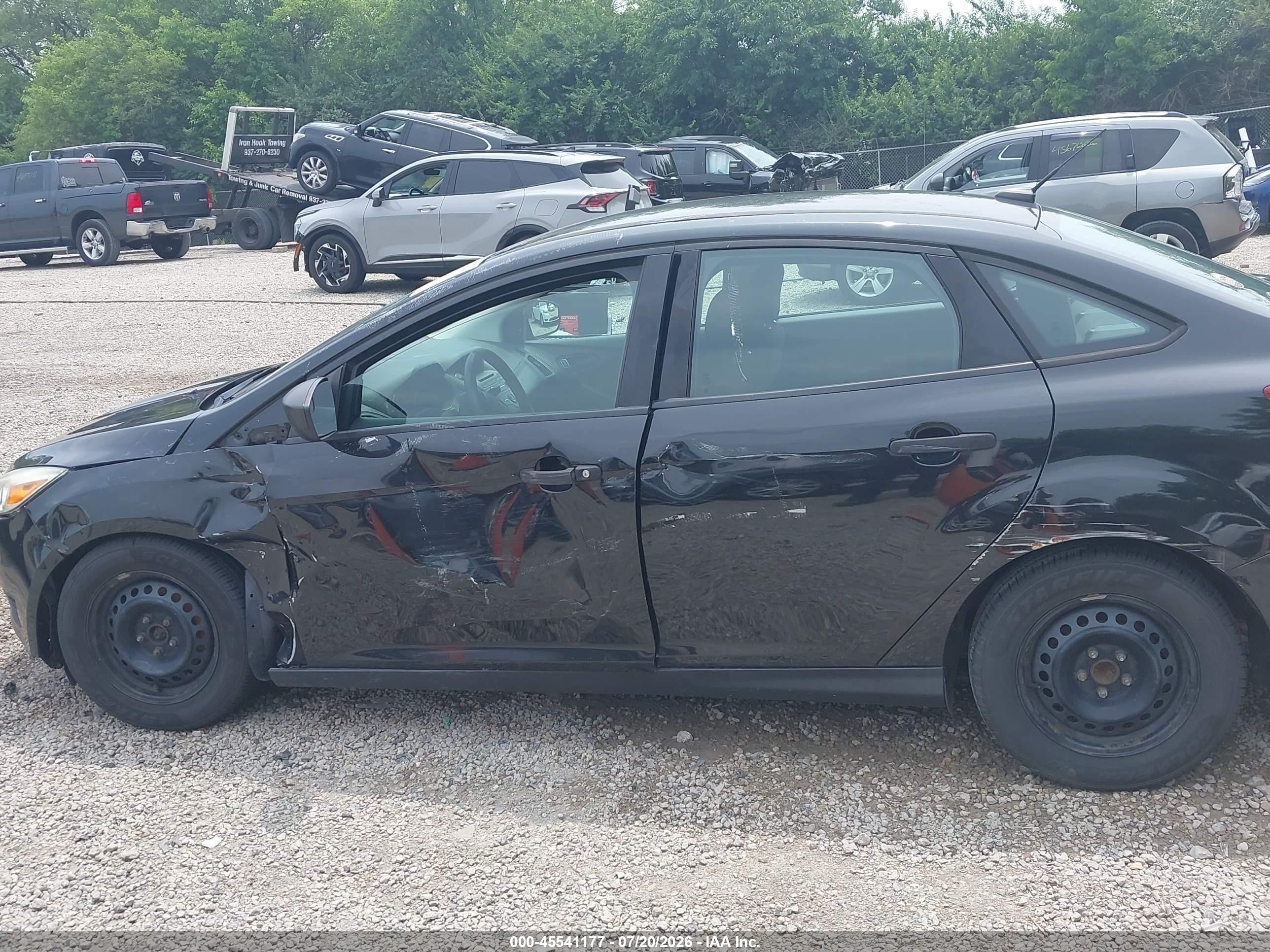 2015 Ford Focus S Black vin: 1FADP3E26FL373954