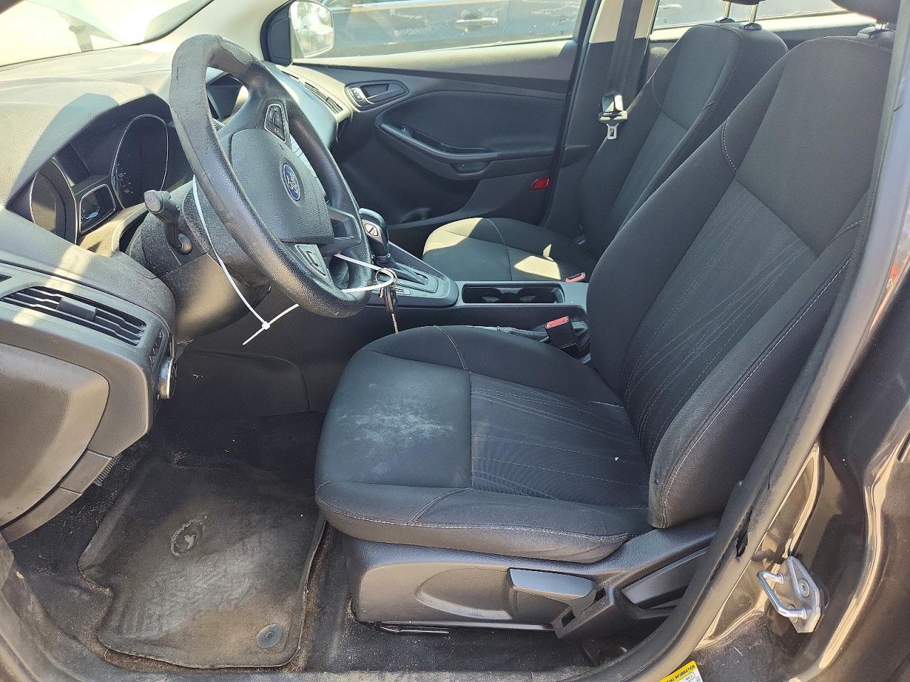 2016 Ford Focus S Gray vin: 1FADP3E26GL241407
