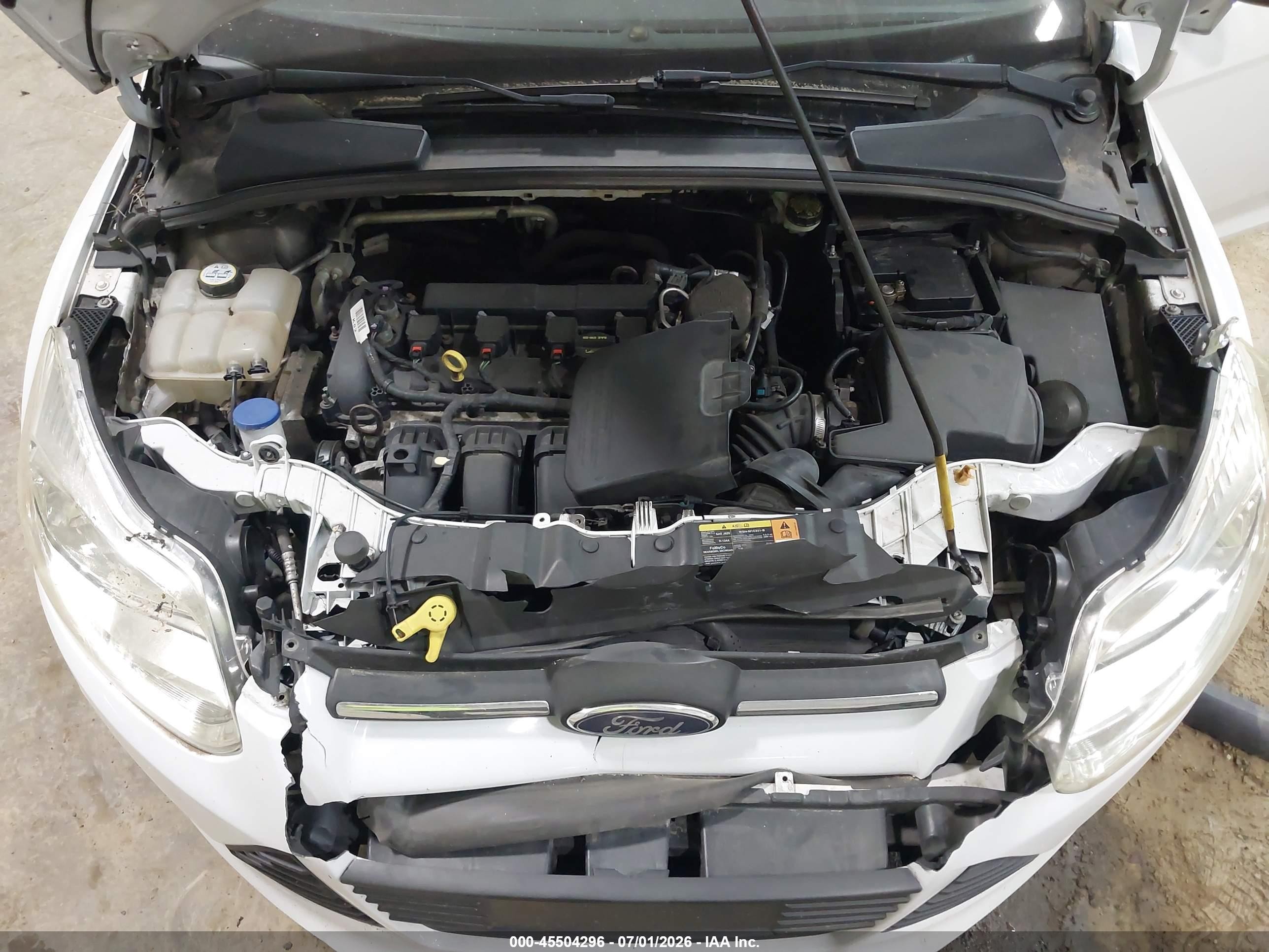 2013 Ford Focus S White vin: 1FADP3E27DL275819