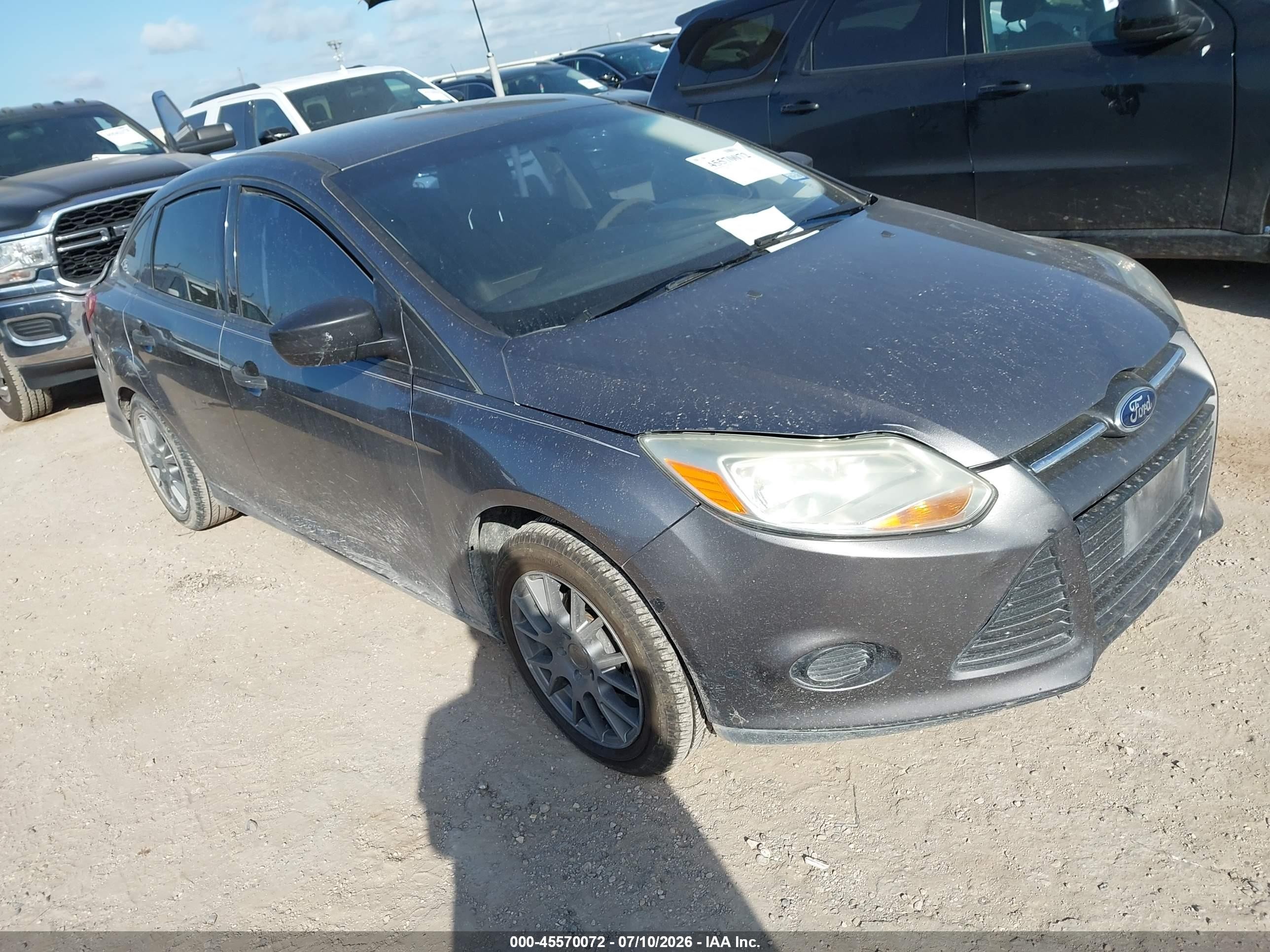 2014 Ford Focus S Серый vin: 1FADP3E27EL254051