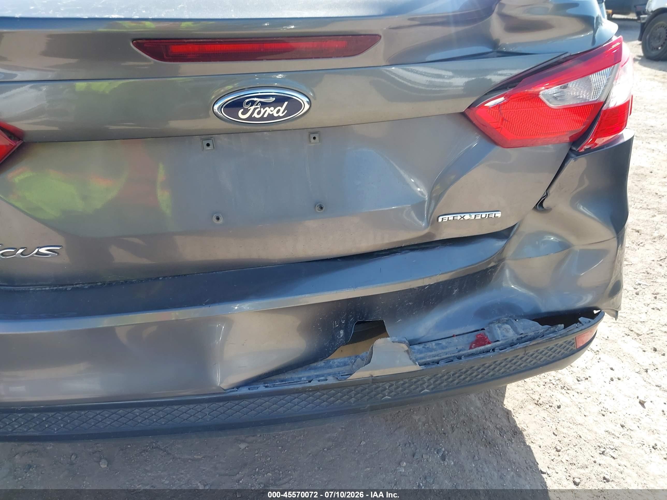 2014 Ford Focus S Gray vin: 1FADP3E27EL254051