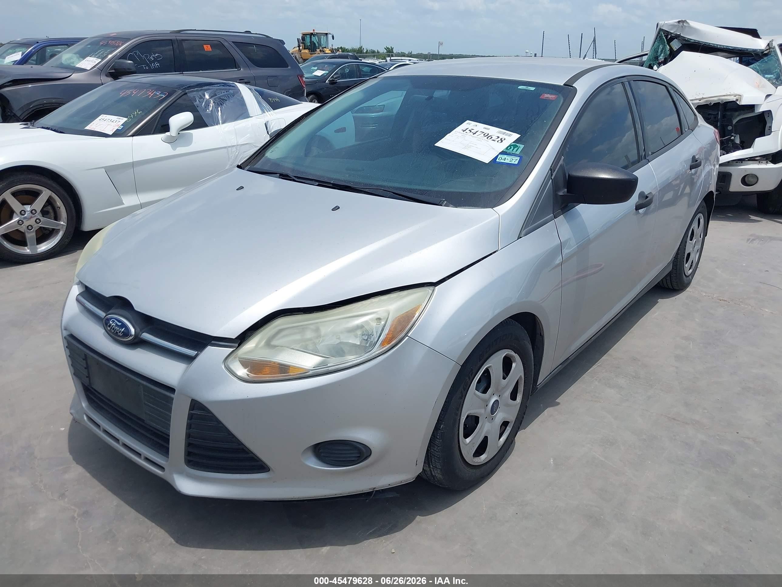 2014 Ford Focus S Silver vin: 1FADP3E27EL432508