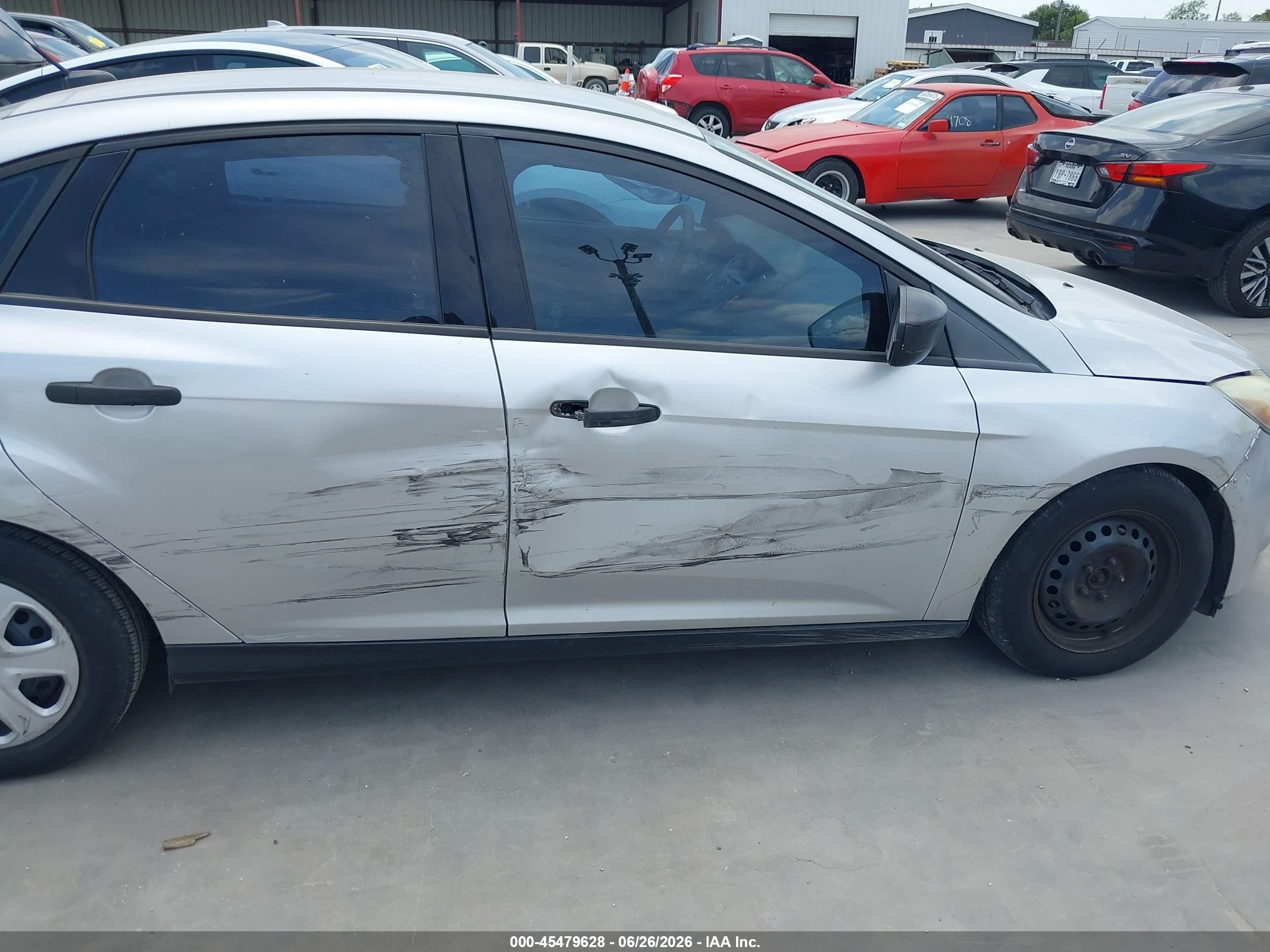 2014 Ford Focus S Silver vin: 1FADP3E27EL432508