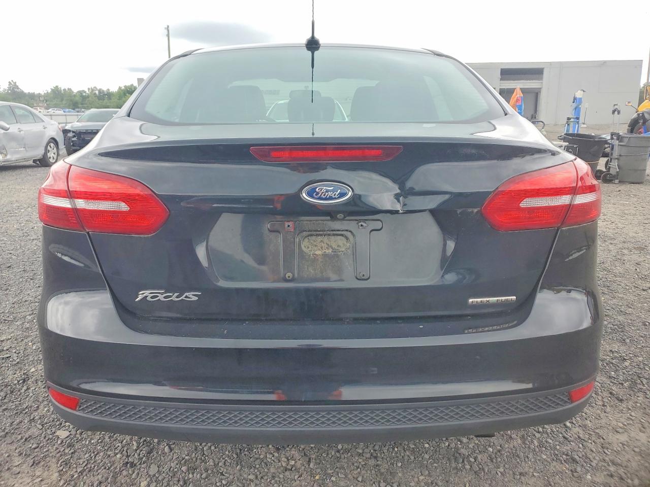 2015 Ford Focus S Black vin: 1FADP3E27FL270395