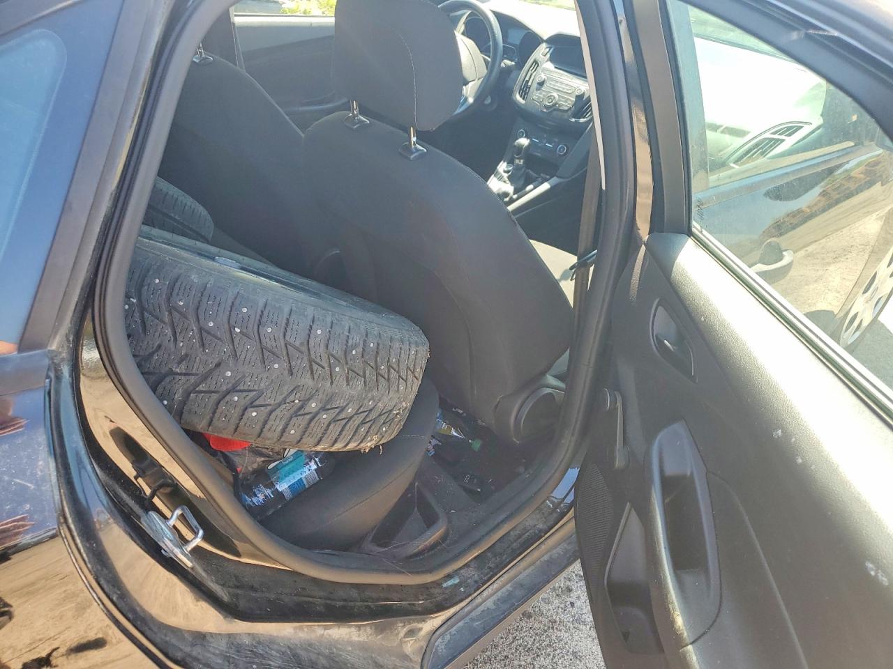 2015 Ford Focus S Черный vin: 1FADP3E27FL290520