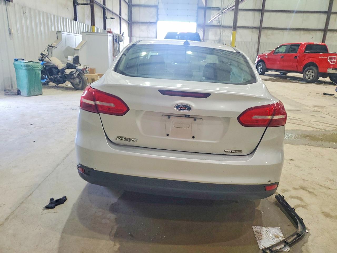 2015 Ford Focus S Gray vin: 1FADP3E27FL323161