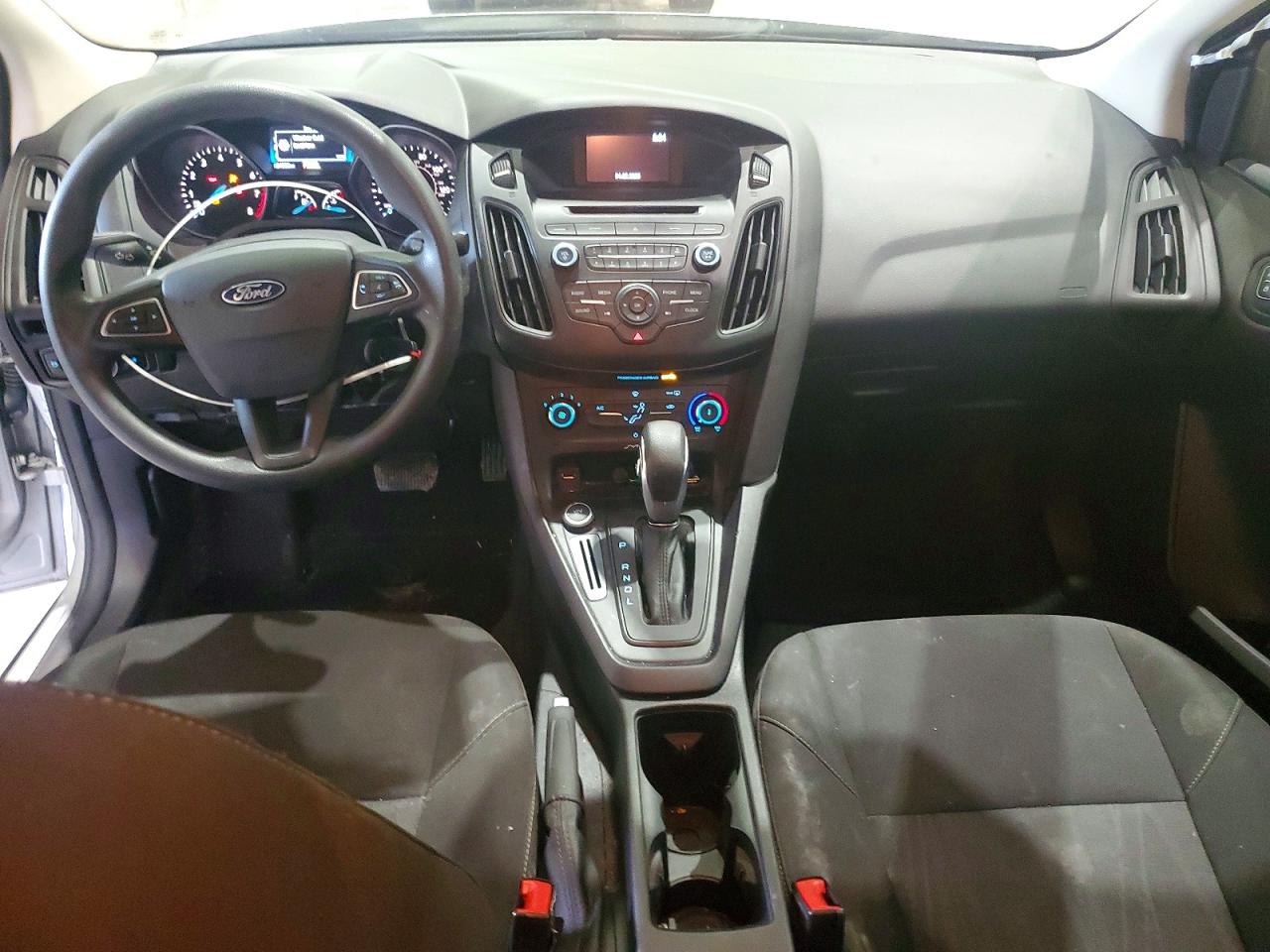 2015 Ford Focus S Gray vin: 1FADP3E27FL323161