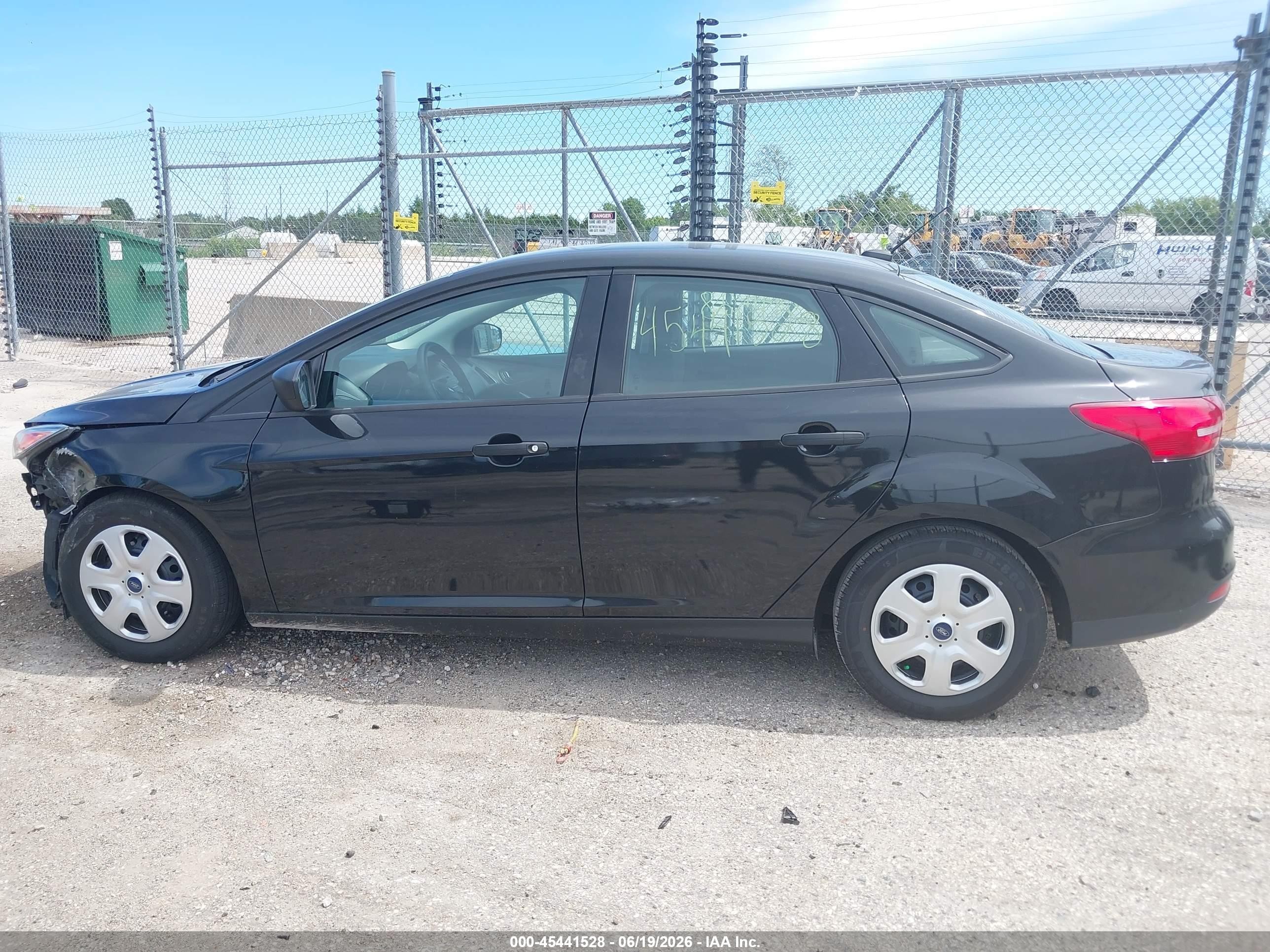 2015 Ford Focus S Black vin: 1FADP3E27FL340445