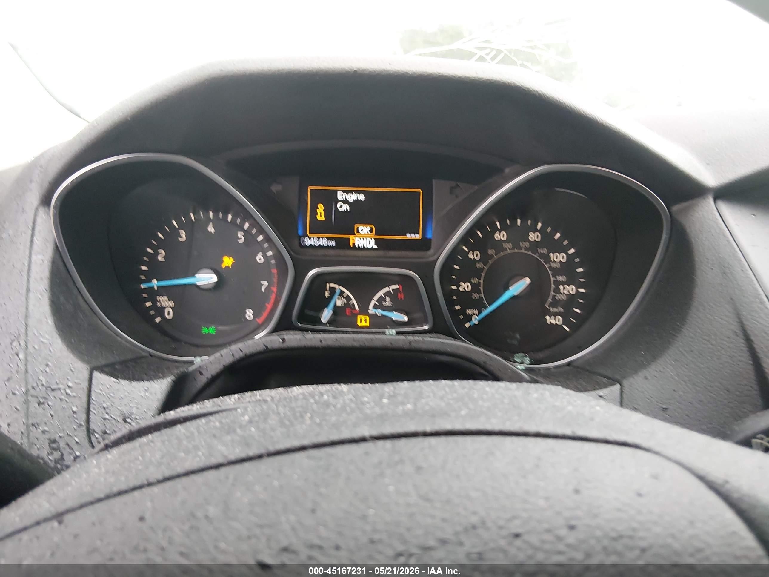 2018 Ford Focus S White vin: 1FADP3E27JL230083
