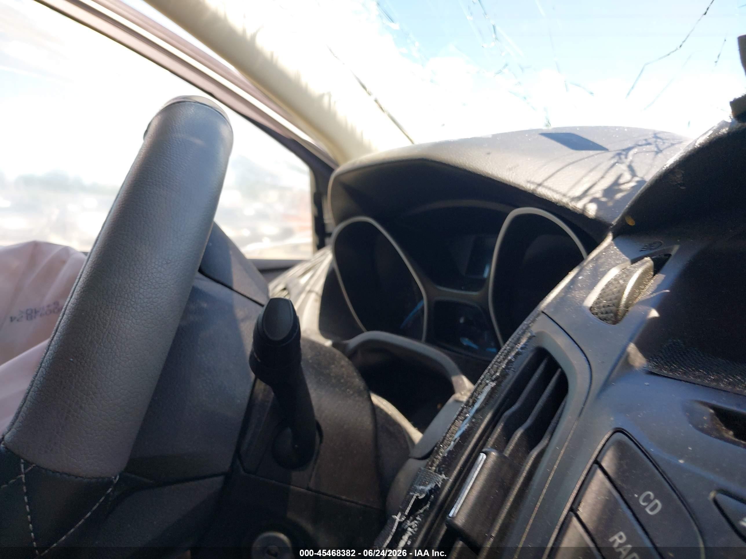 2013 Ford Focus S Silver vin: 1FADP3E28DL299823