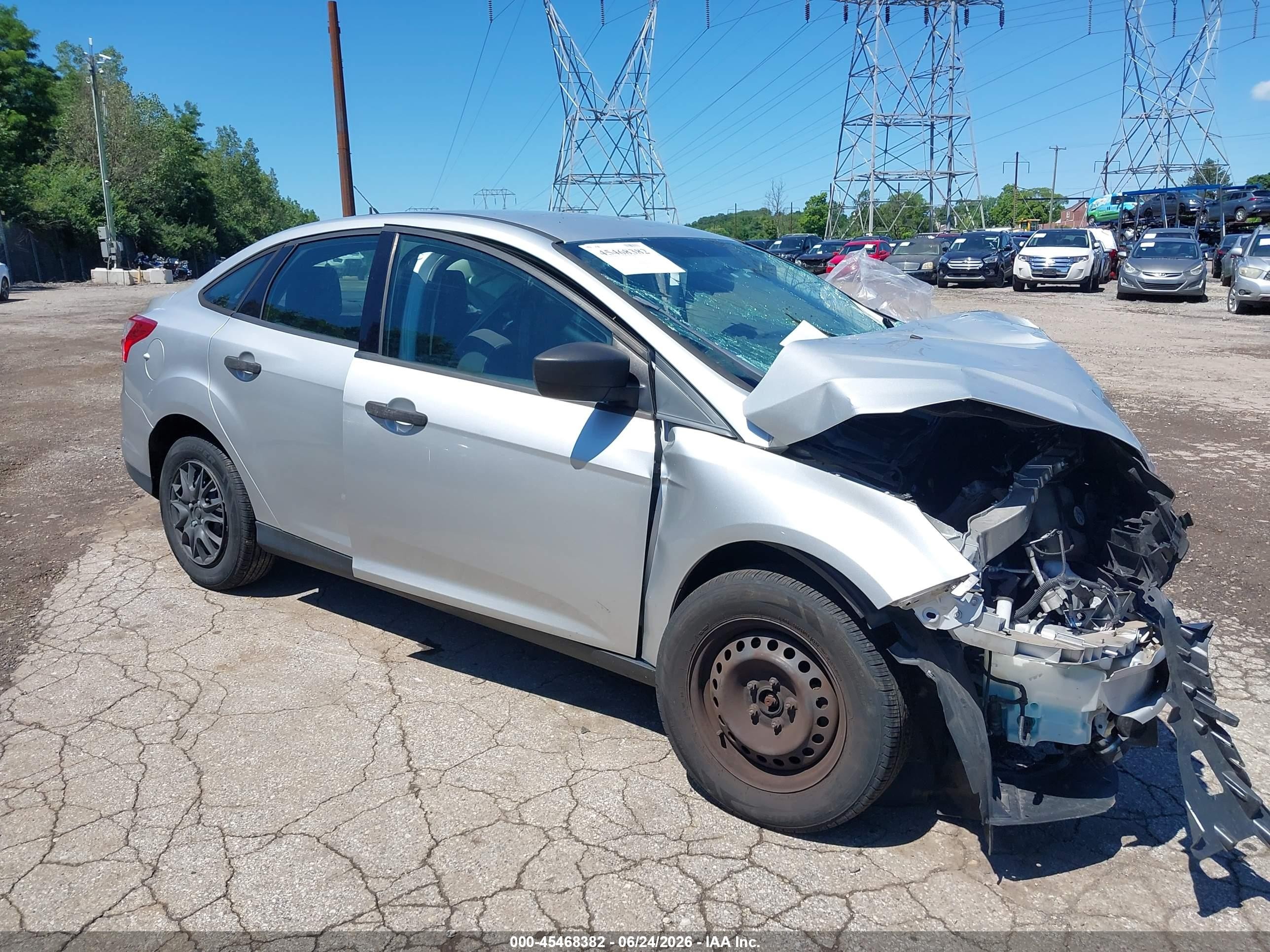 2013 Ford Focus S Silver vin: 1FADP3E28DL299823