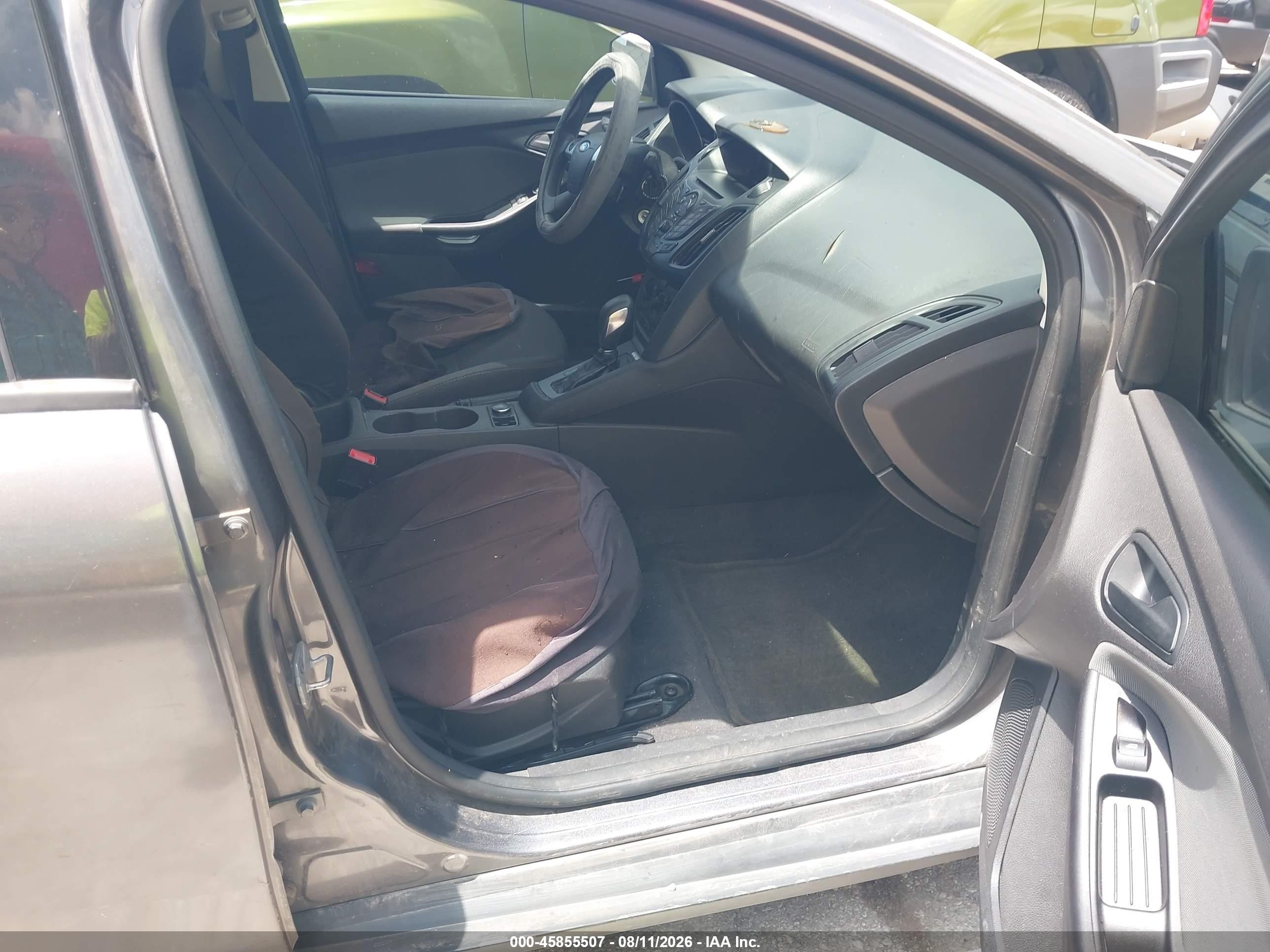 2013 Ford Focus S Gray vin: 1FADP3E28DL372575