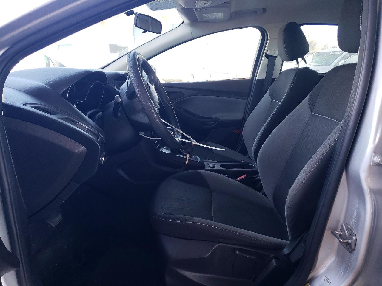 2014 Ford Focus S Silver vin: 1FADP3E28EL150779