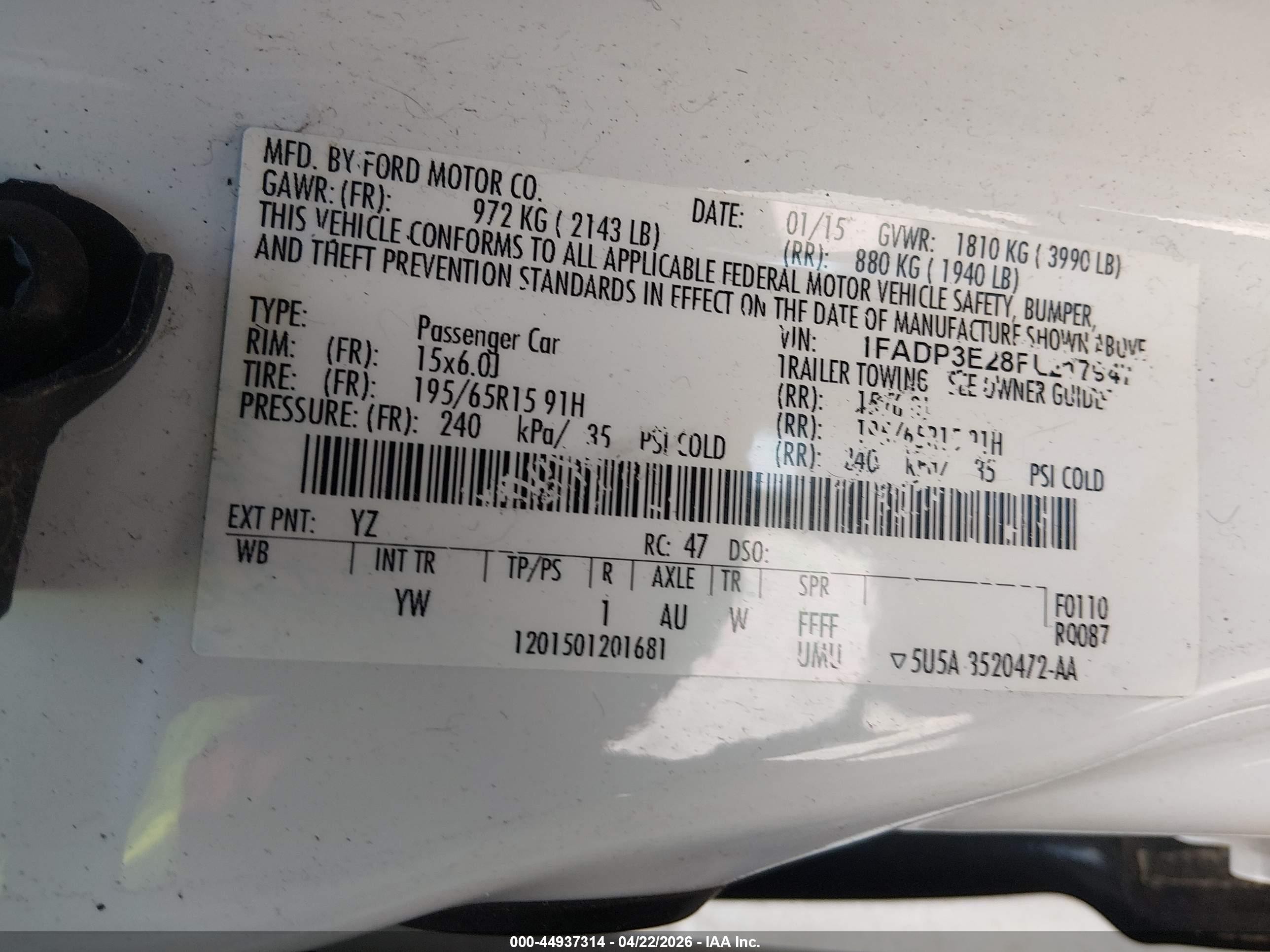 2015 Ford Focus S White vin: 1FADP3E28FL217947