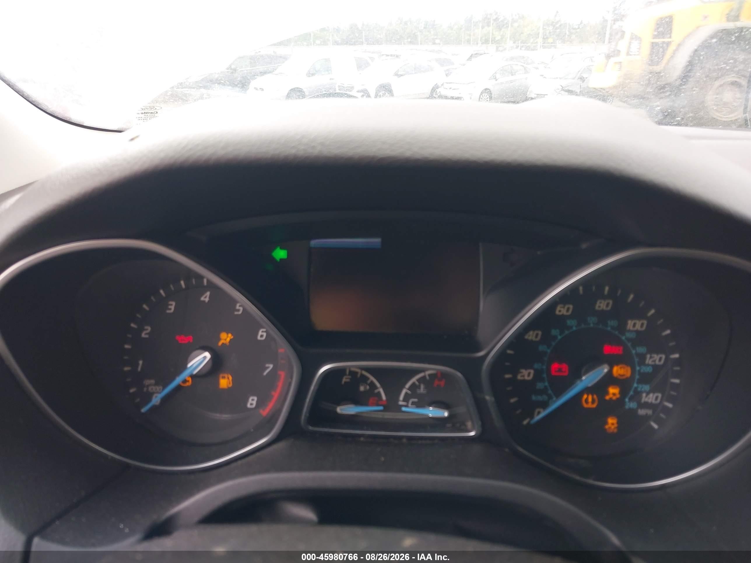 2013 Ford Focus S Серебряный vin: 1FADP3E29DL118910