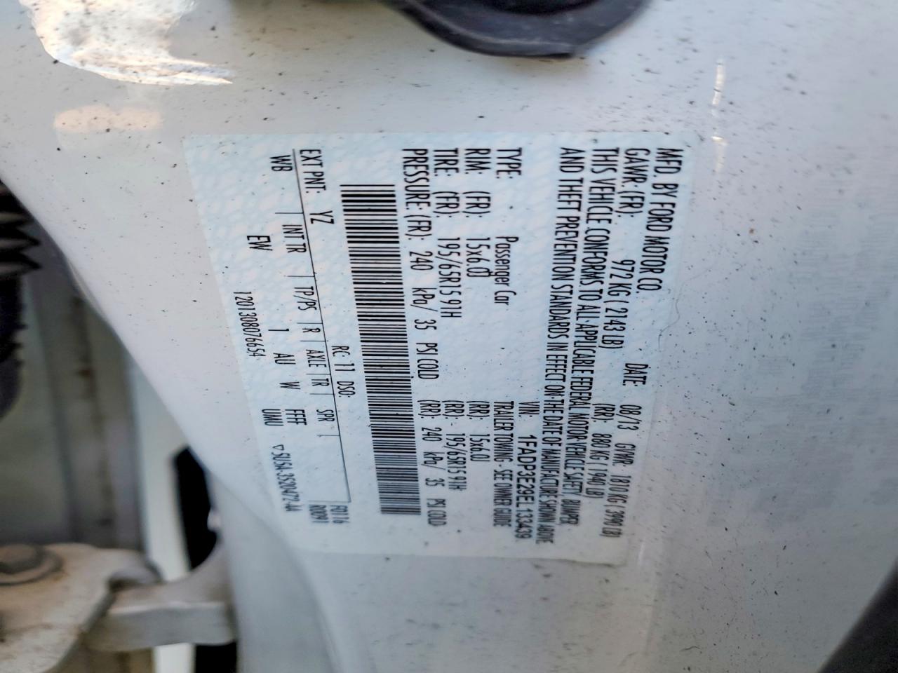 2014 Ford Focus S White vin: 1FADP3E29EL133439