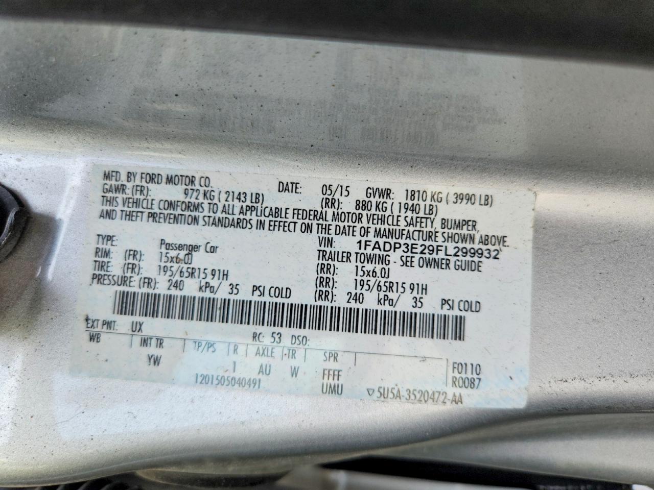 2015 Ford Focus S Silver vin: 1FADP3E29FL299932