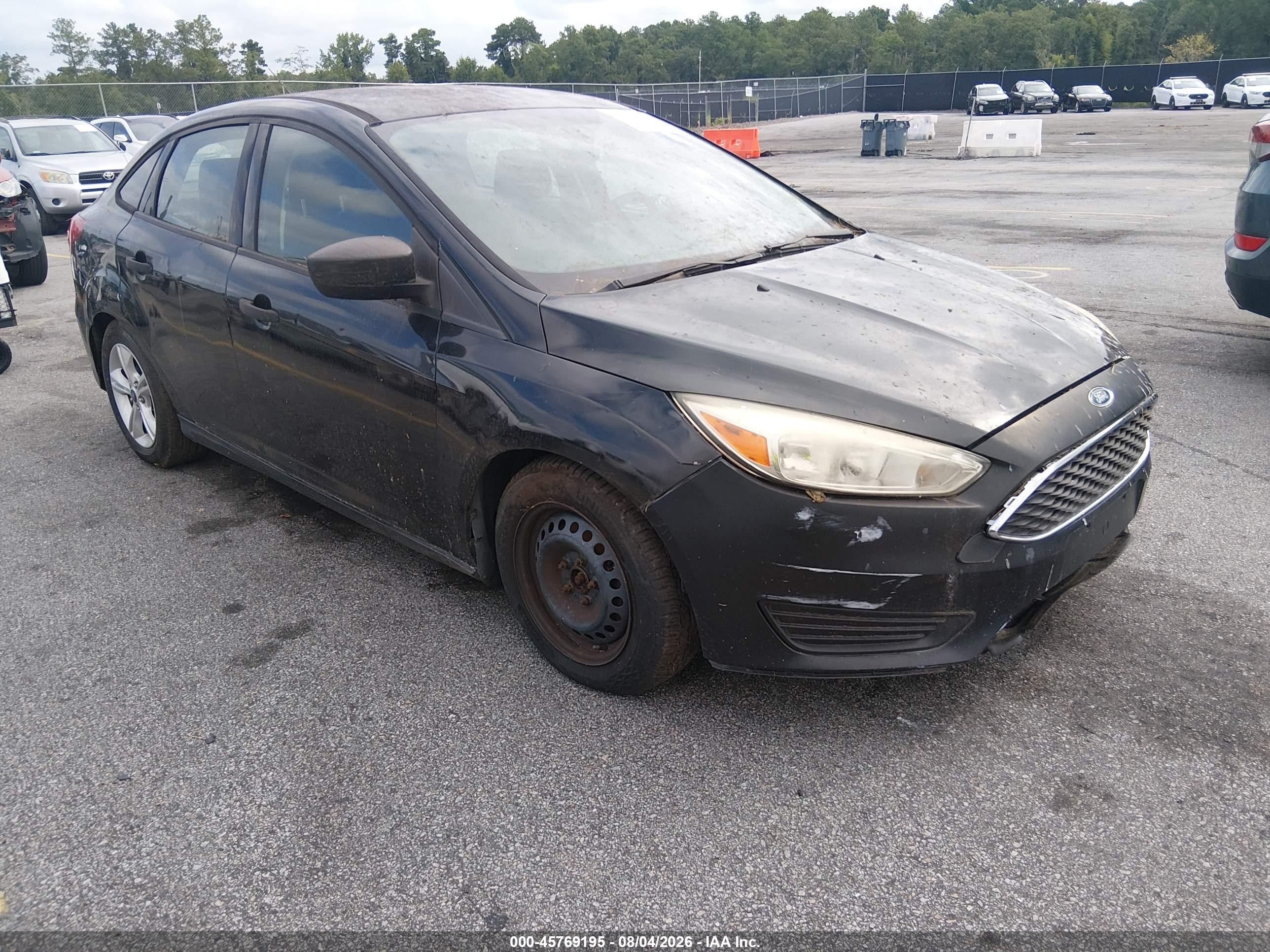 2015 Ford Focus S Черный vin: 1FADP3E29FL339250