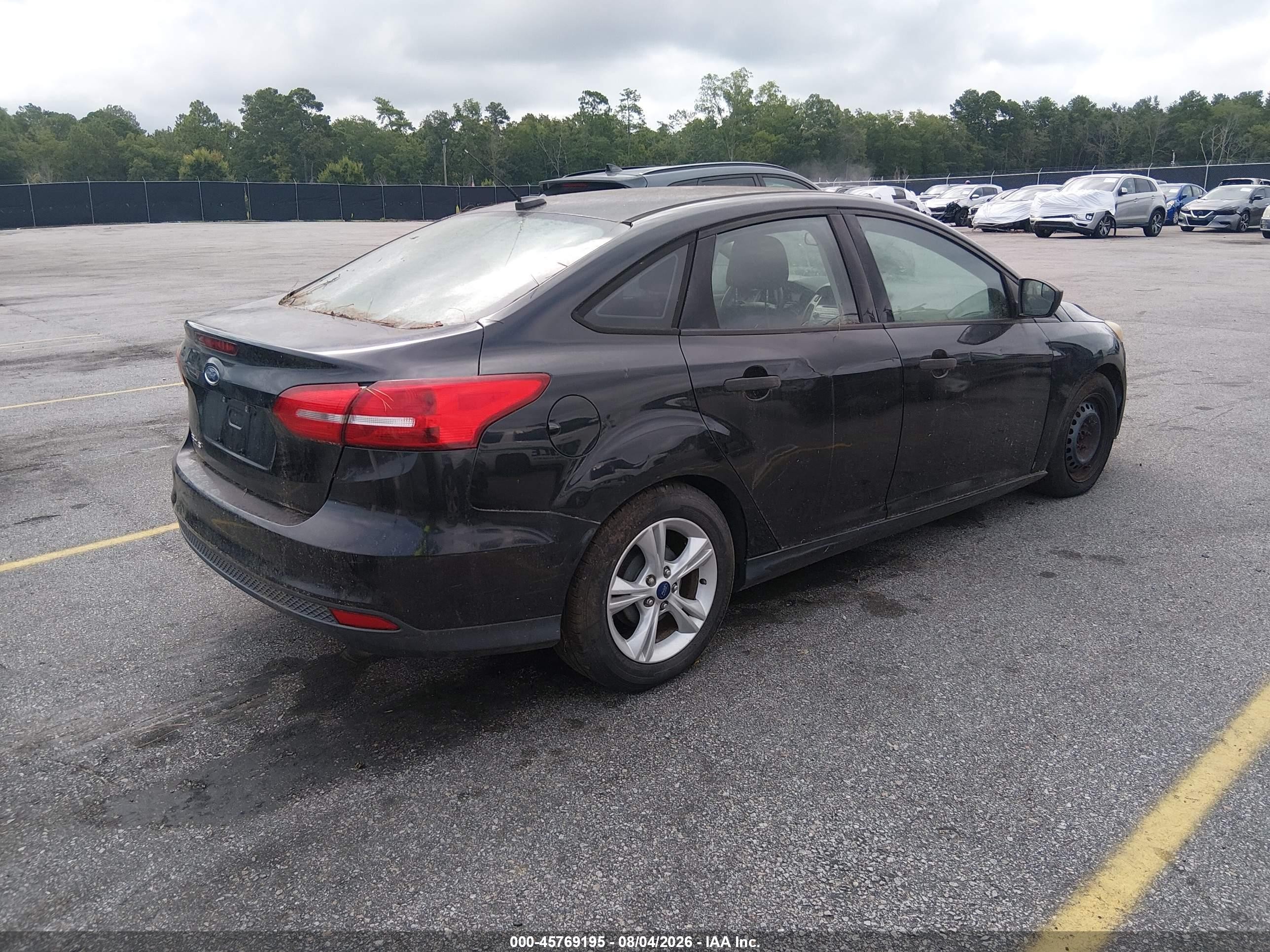 2015 Ford Focus S Black vin: 1FADP3E29FL339250