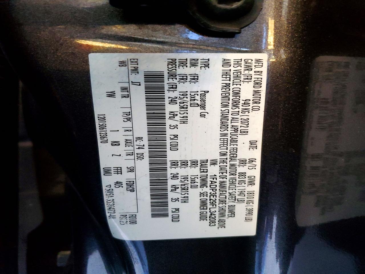 2015 Ford Focus S Gray vin: 1FADP3E29FL342083