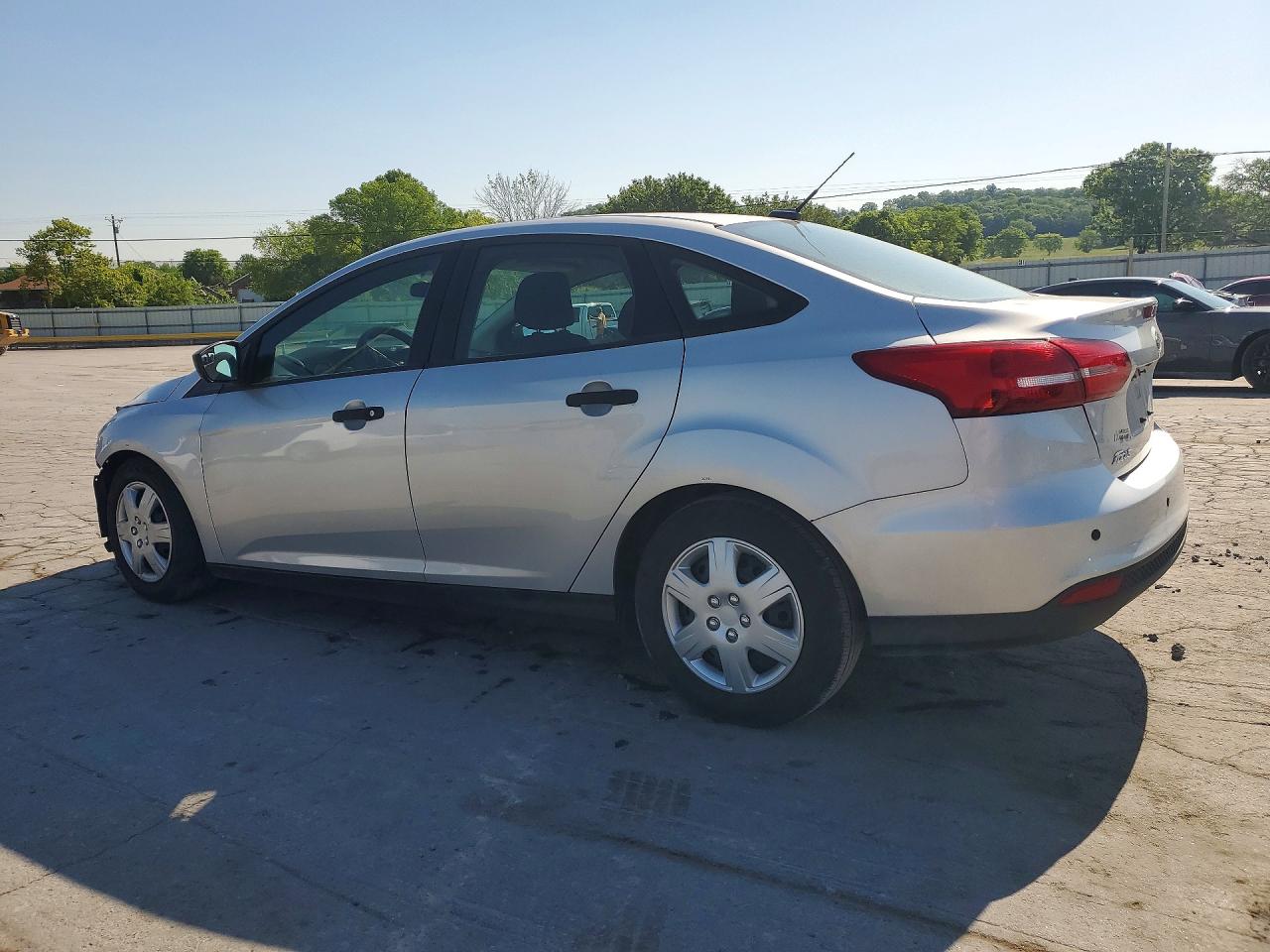 2016 Ford Focus S Silver vin: 1FADP3E29GL366207