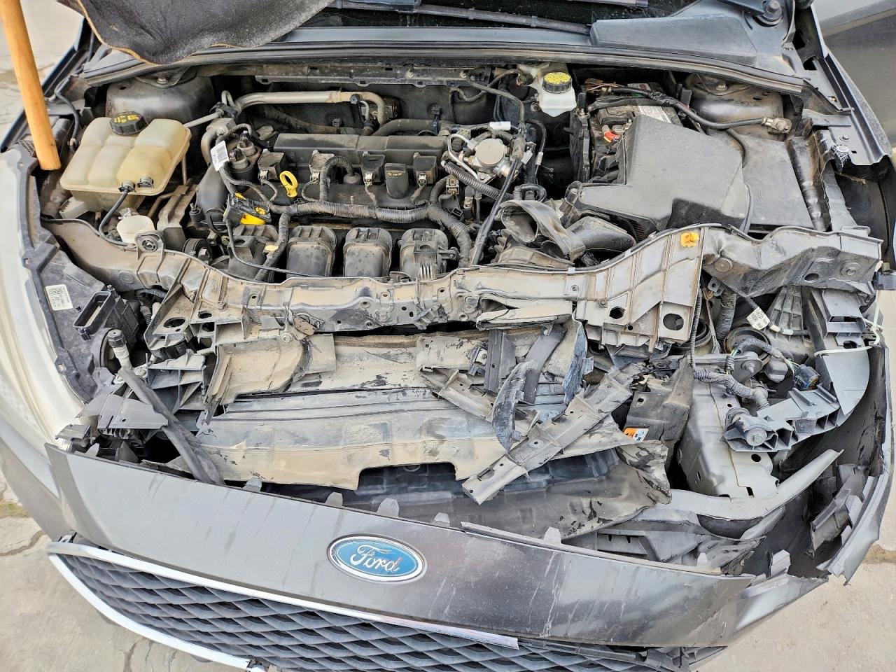 2018 Ford Focus S Gray vin: 1FADP3E29JL244115