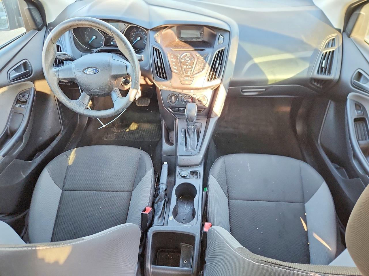 2013 Ford Focus S Silver vin: 1FADP3E2XDL226629