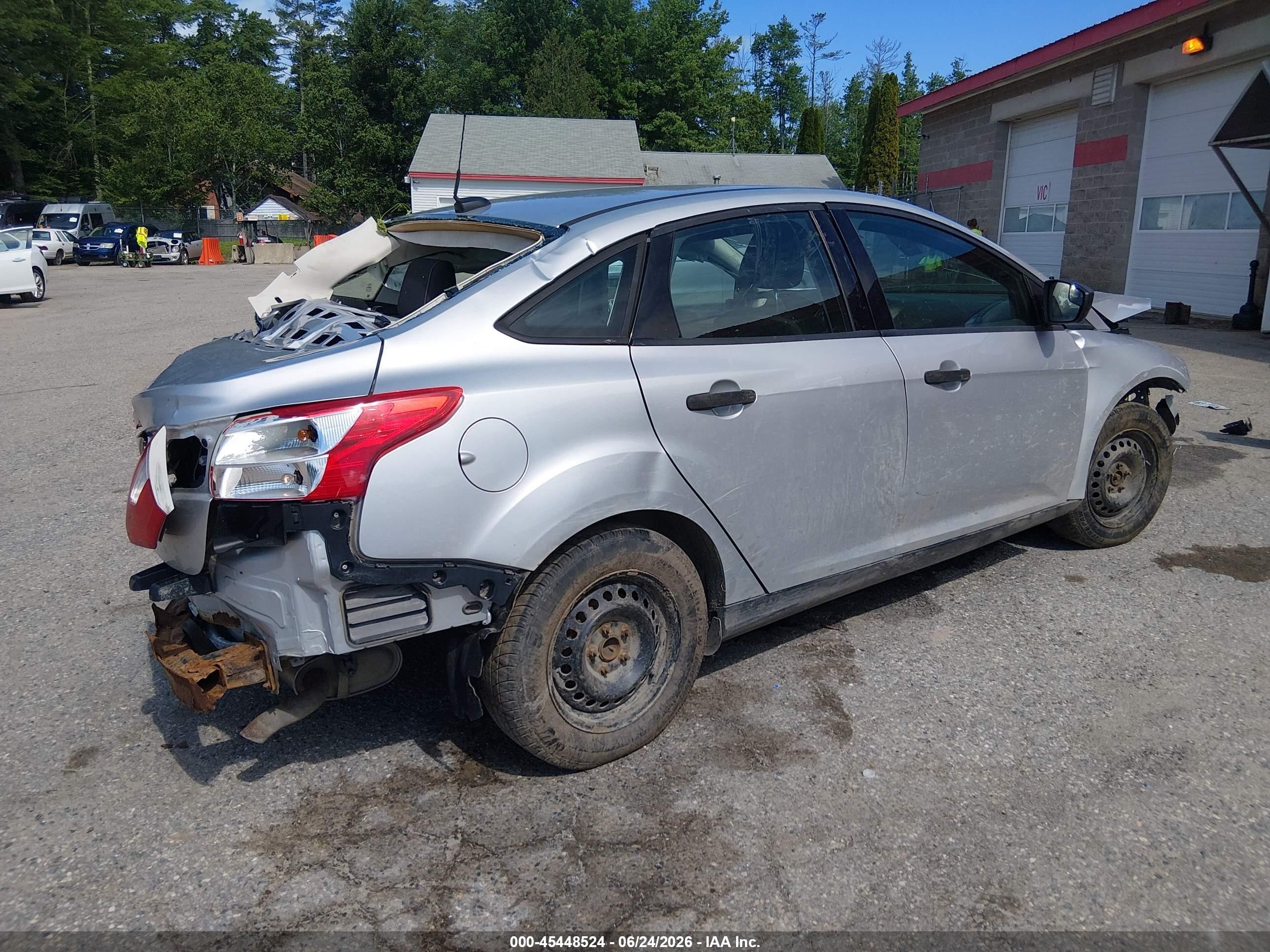 2013 Ford Focus S Silver vin: 1FADP3E2XDL307601