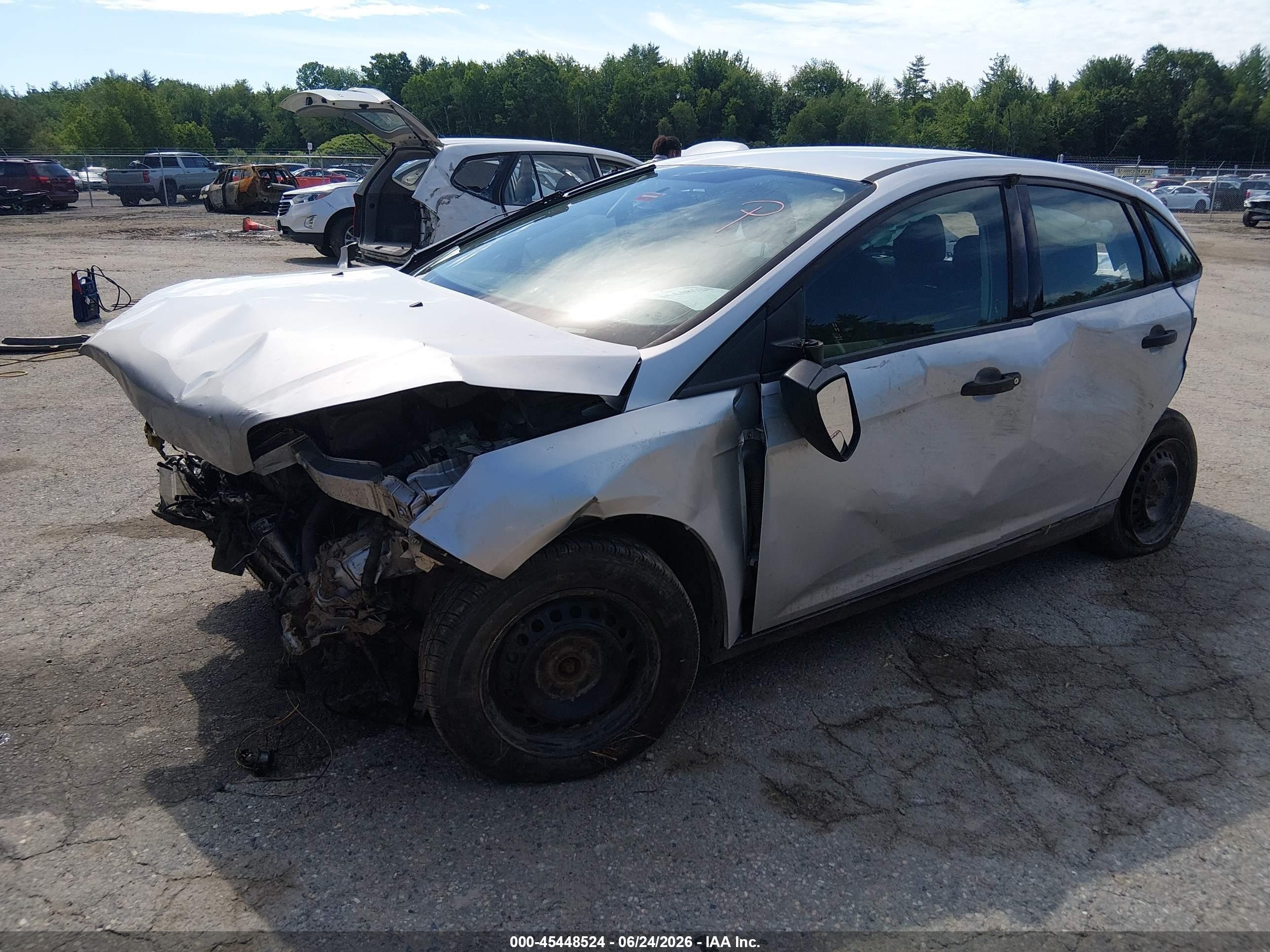 2013 Ford Focus S Silver vin: 1FADP3E2XDL307601