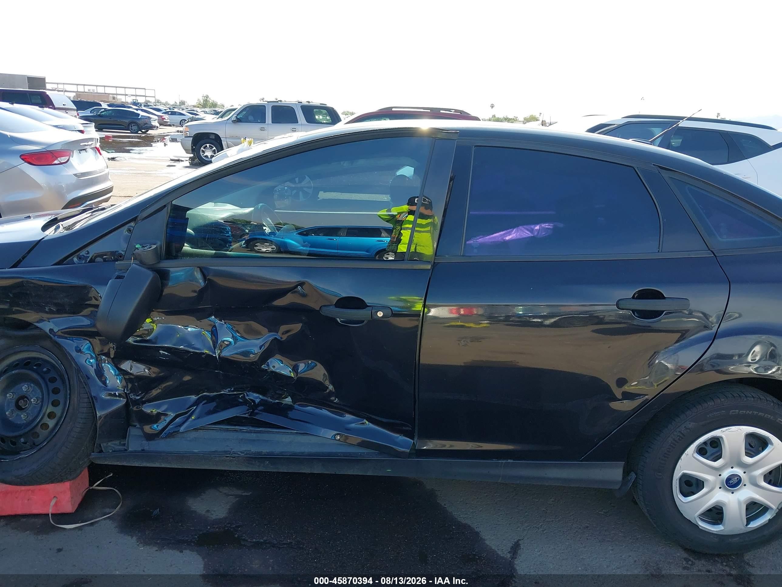 2013 Ford Focus S Black vin: 1FADP3E2XDL313771