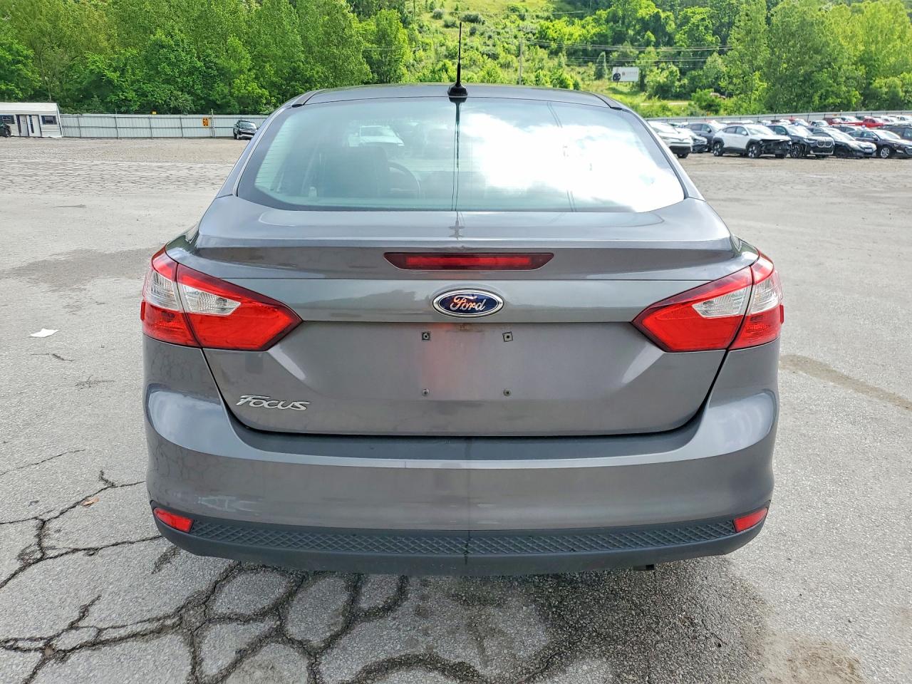 2014 Ford Focus S Gray vin: 1FADP3E2XEL396653