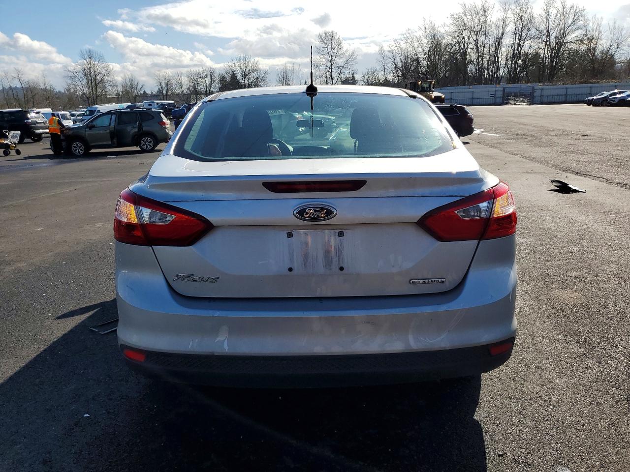 2014 Ford Focus S Silver vin: 1FADP3E2XEL413323