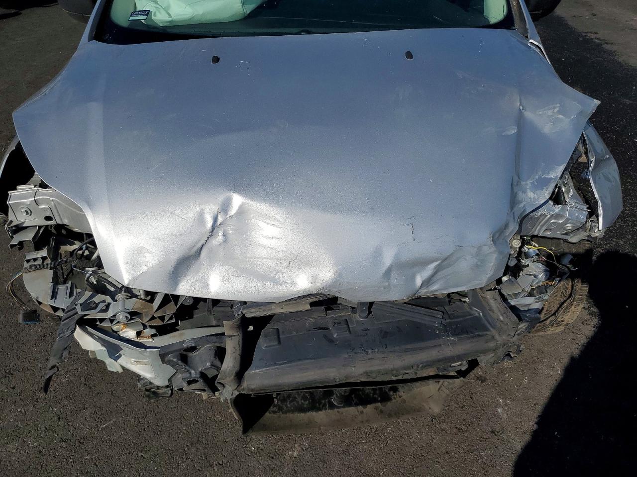 2014 Ford Focus S Silver vin: 1FADP3E2XEL413323