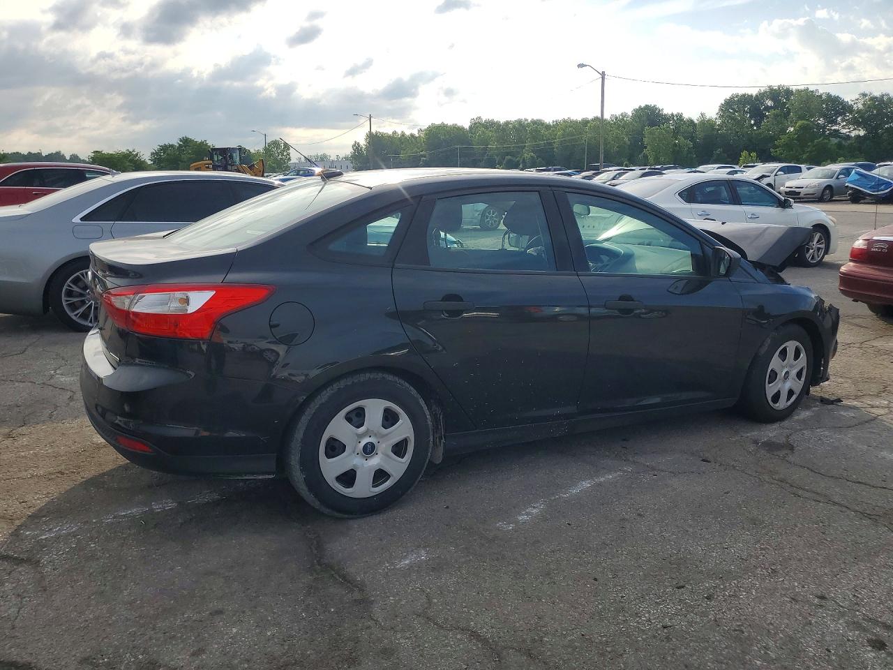 2014 Ford Focus Черный vin: 1FADP3E2XEL418585