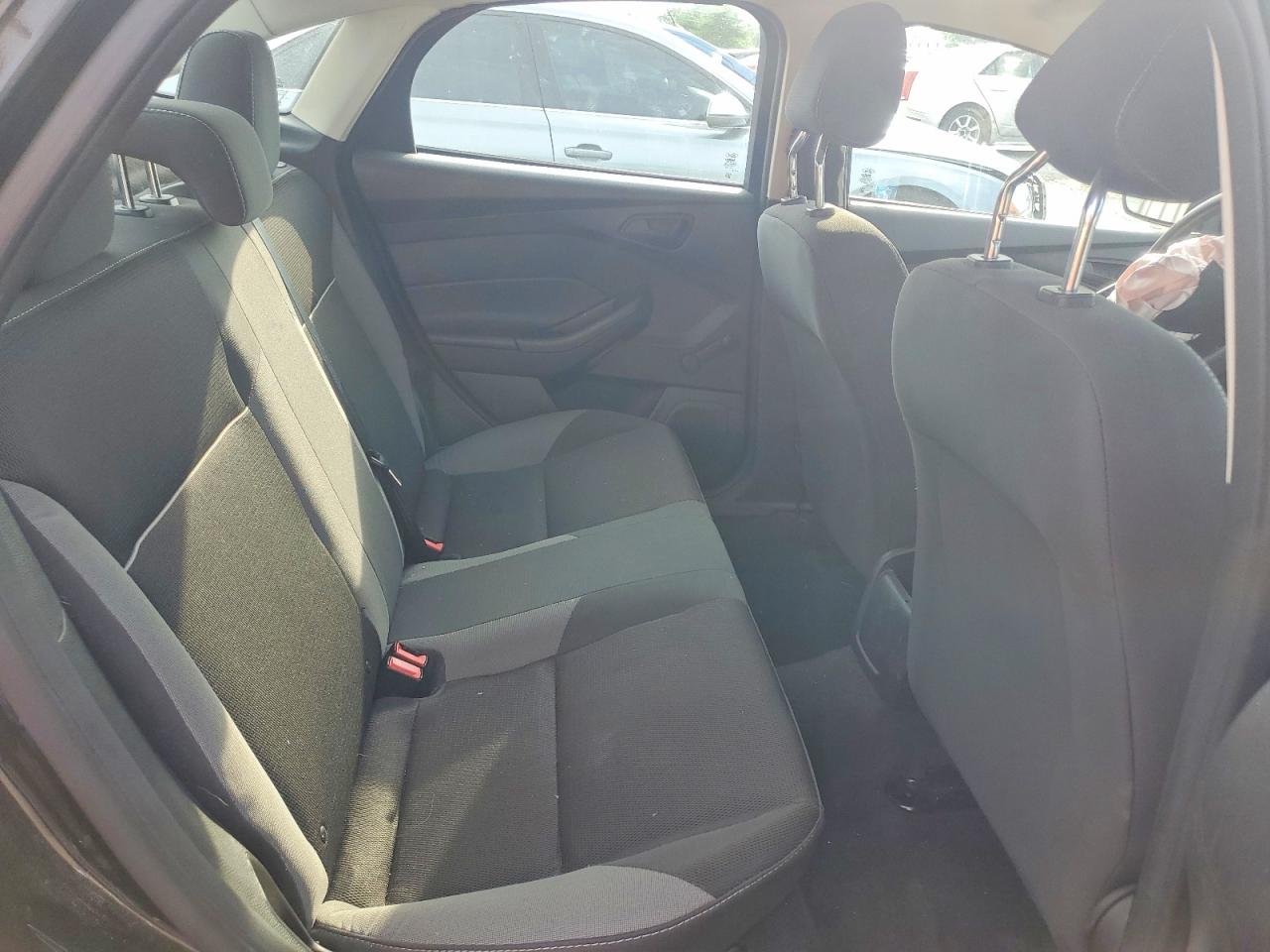 2014 Ford Focus Черный vin: 1FADP3E2XEL418585