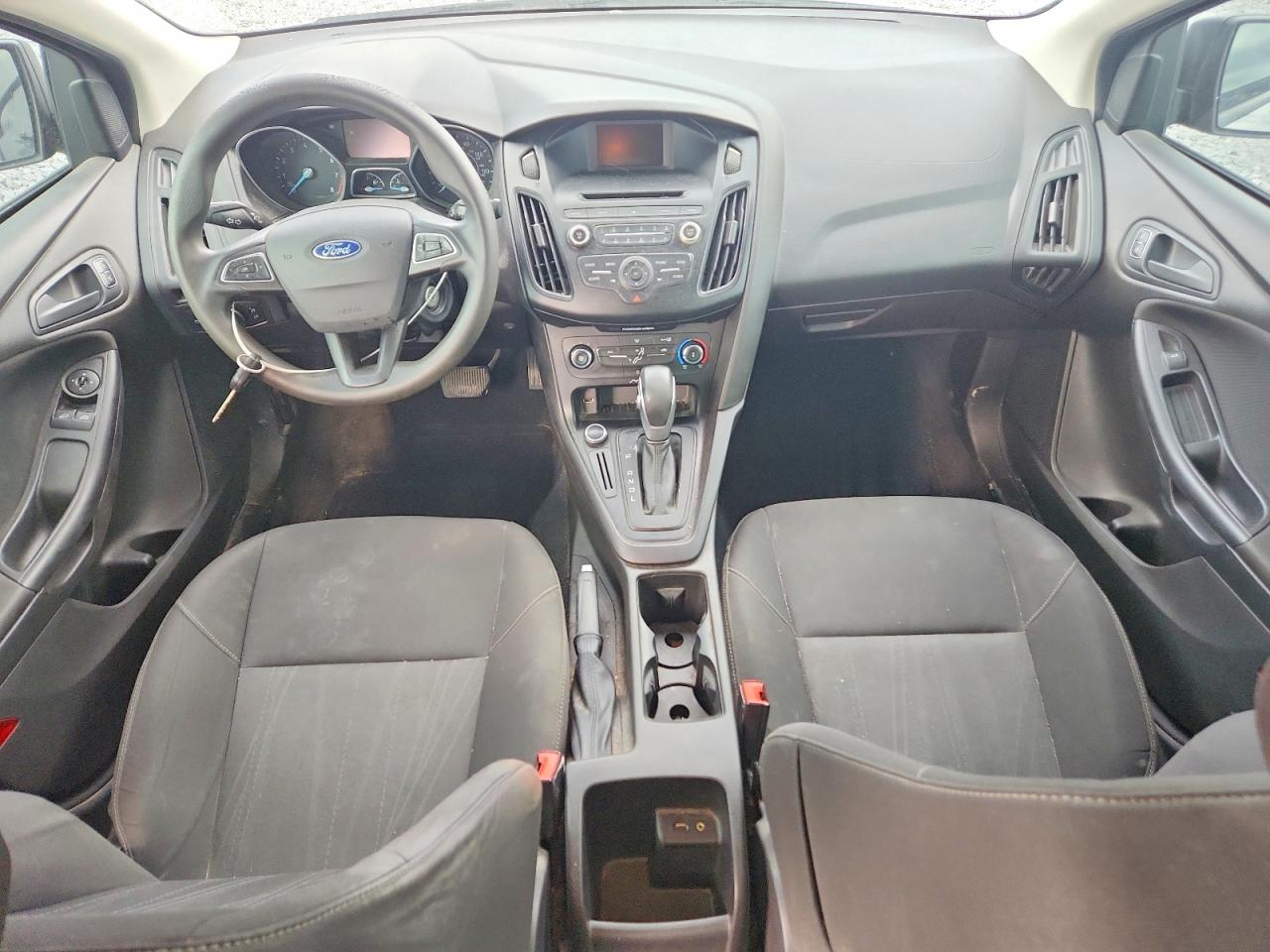 2015 Ford Focus S White vin: 1FADP3E2XFL298238