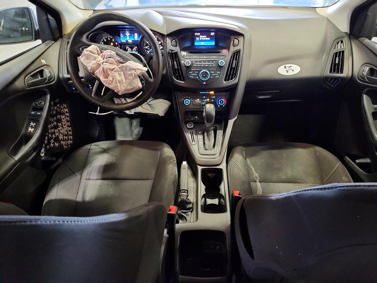 2015 Ford Focus S Gray vin: 1FADP3E2XFL340973
