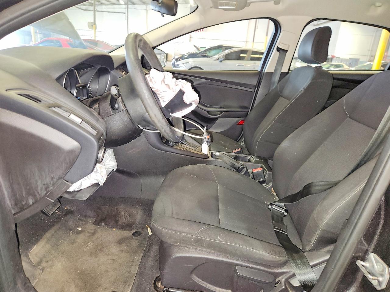 2015 Ford Focus S Gray vin: 1FADP3E2XFL340973