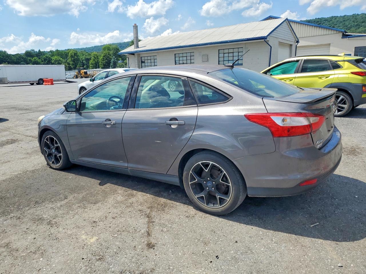 2013 Ford Focus Se Gray vin: 1FADP3F20DL103825
