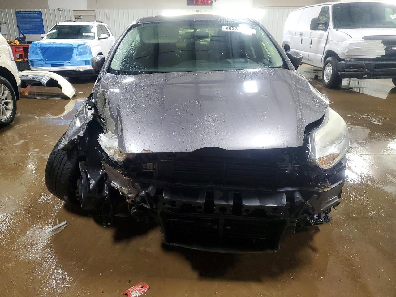 2013 Ford Focus Se Silver vin: 1FADP3F20DL114579