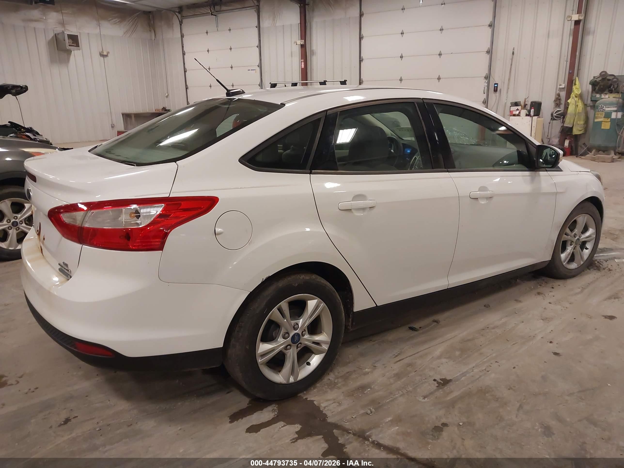 2013 Ford Focus Se White vin: 1FADP3F20DL114808