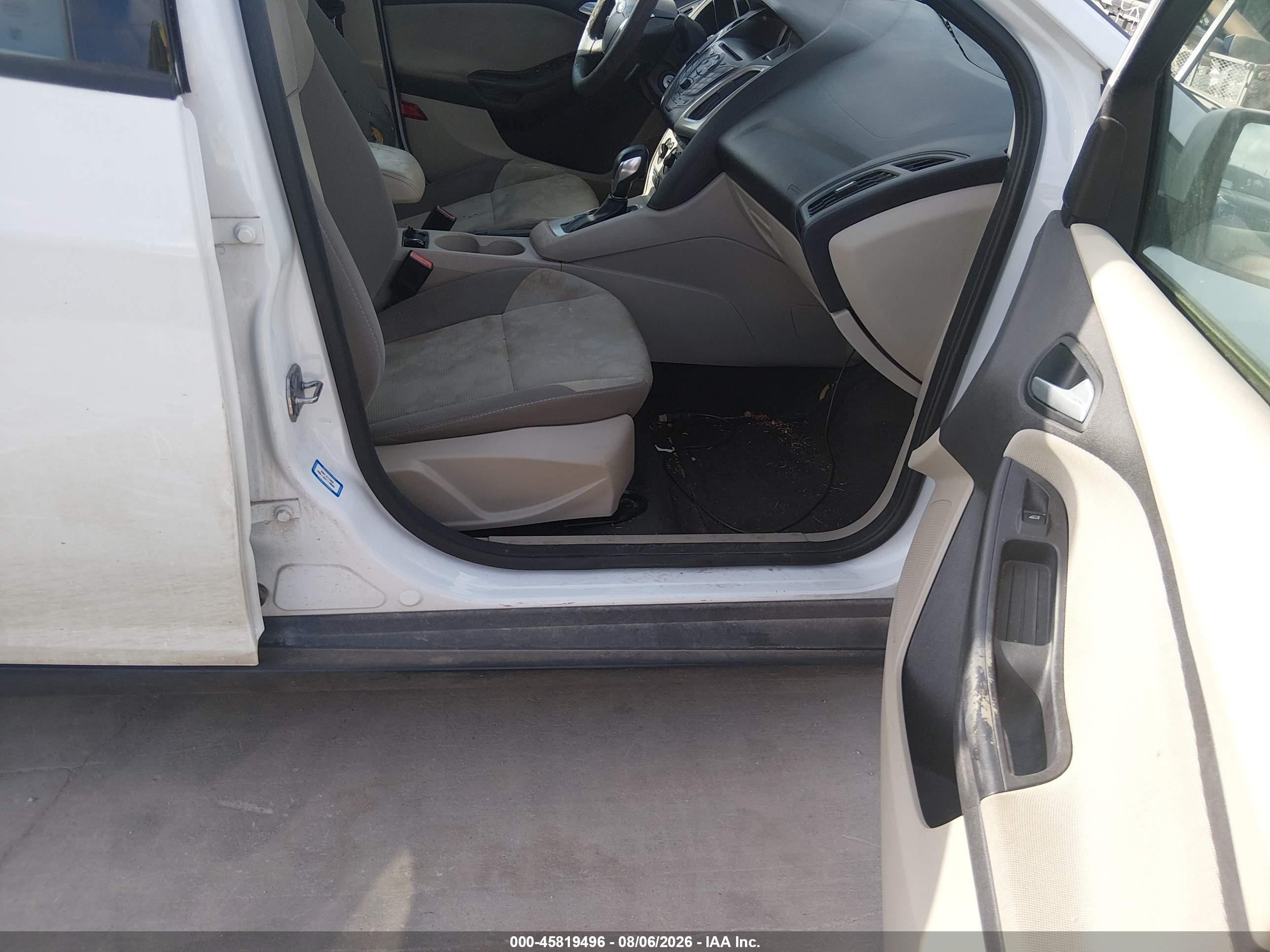 2013 Ford Focus Se White vin: 1FADP3F20DL115599